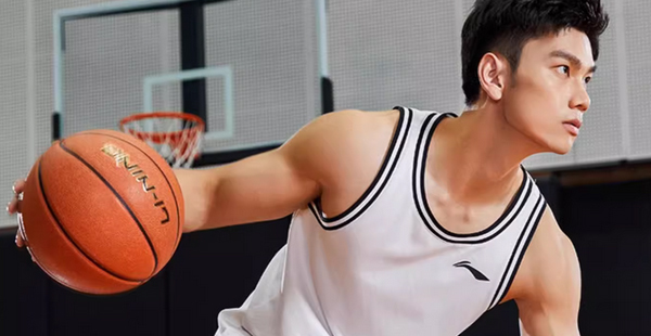 李宁品牌定位策略是什么？有哪些目标人群？