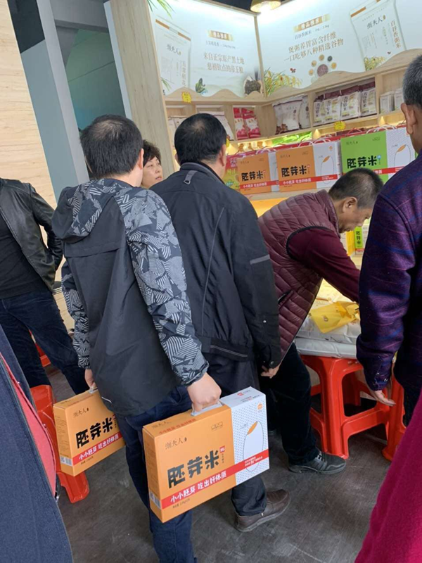 非常差异品牌定位案例,食品品牌定位落地案例
